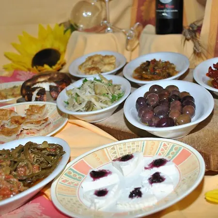 Borgo San Nicolao Vakantieboerderij *