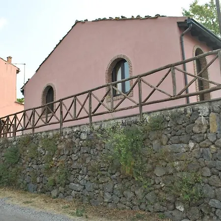 Alloggio per agriturismo Borgo San Nicolao Randazzo