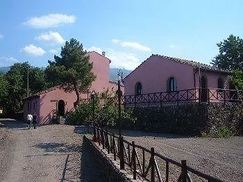Borgo San Nicolao Alloggio per agriturismo *