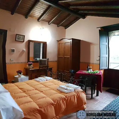 Borgo San Nicolao Alloggio per agriturismo Randazzo