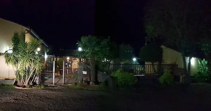 圣尼古拉斯农庄 * 兰达佐